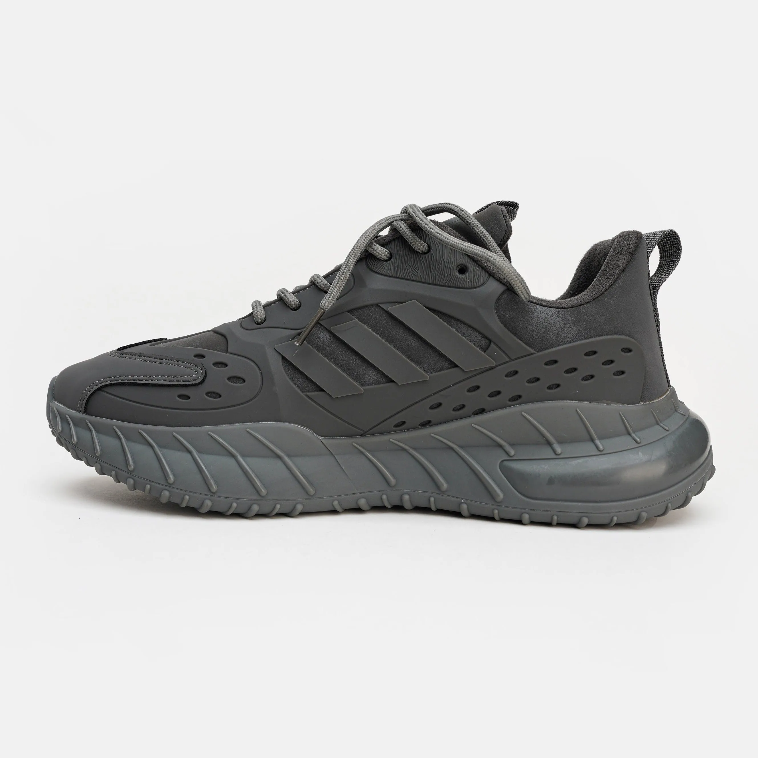 24057 Ash stylish warmth all seasons sneaker for men