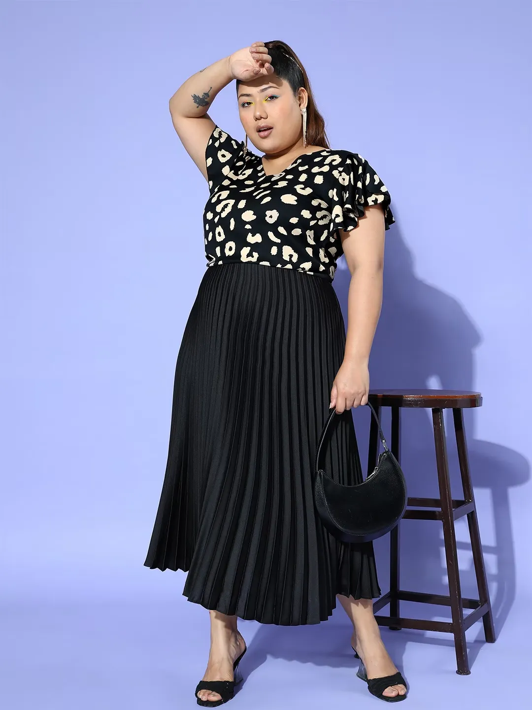 Berrylush Women Plus Size Black & White Animal Printed V-Neck Flutter Sleeve Crepe Ruffled Regular Top