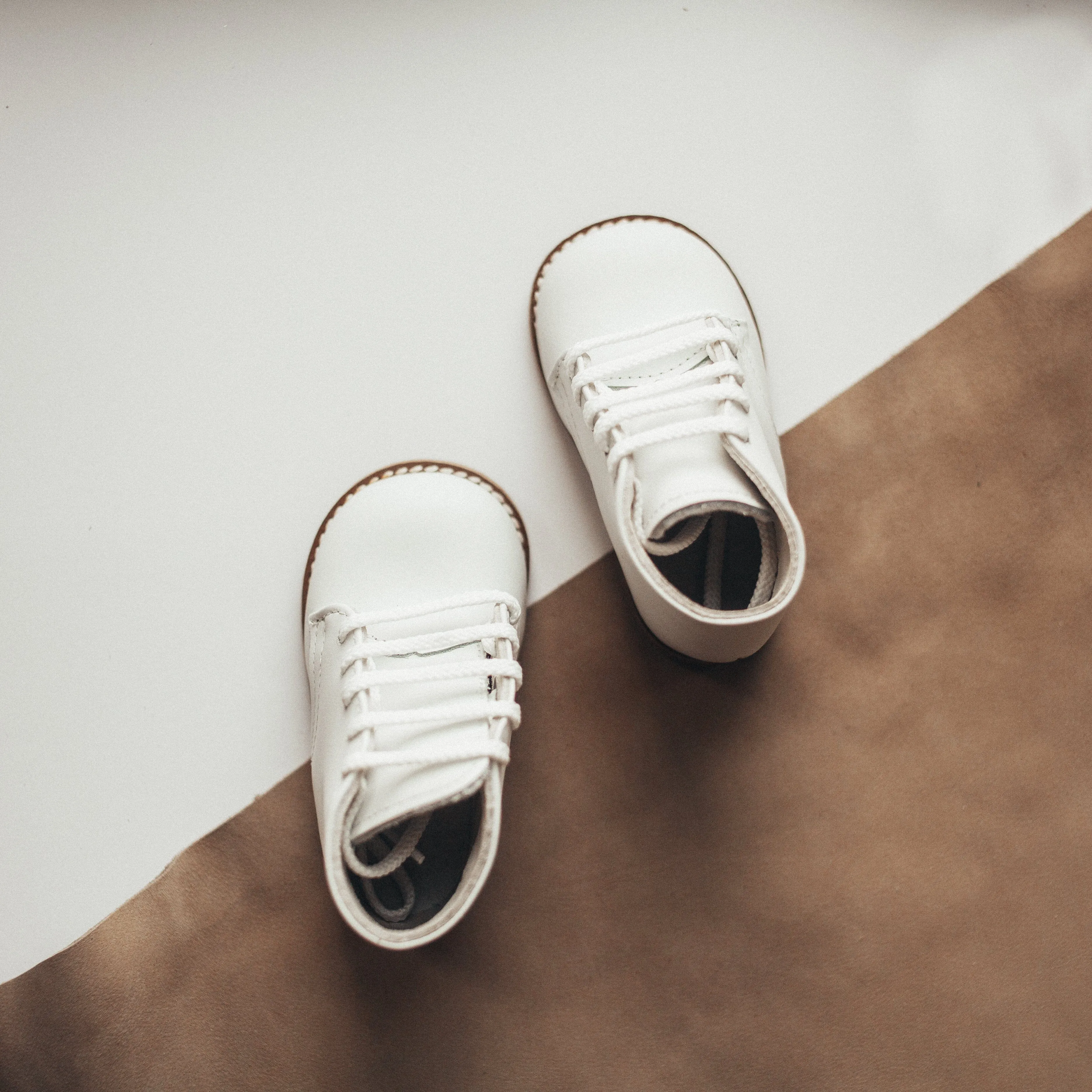 Henry First Walker | White