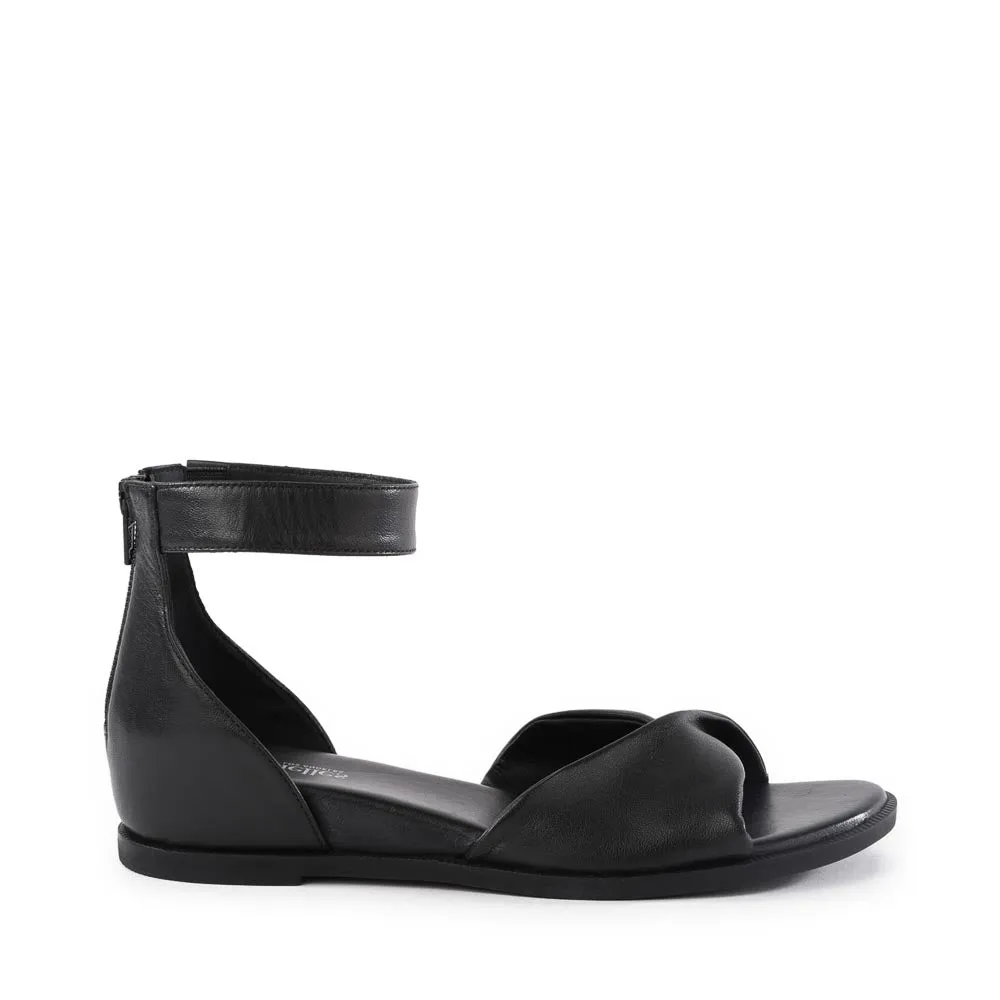 Look Up Sandal