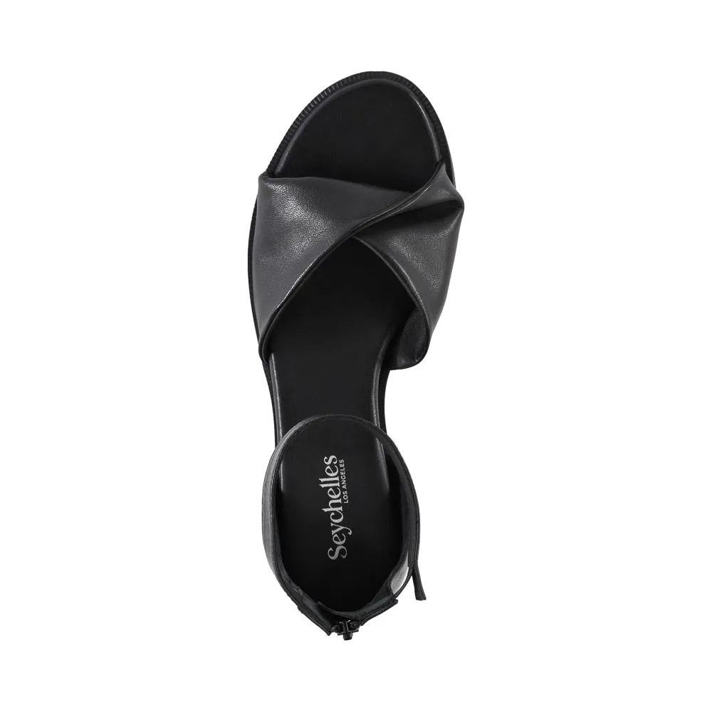 Look Up Sandal