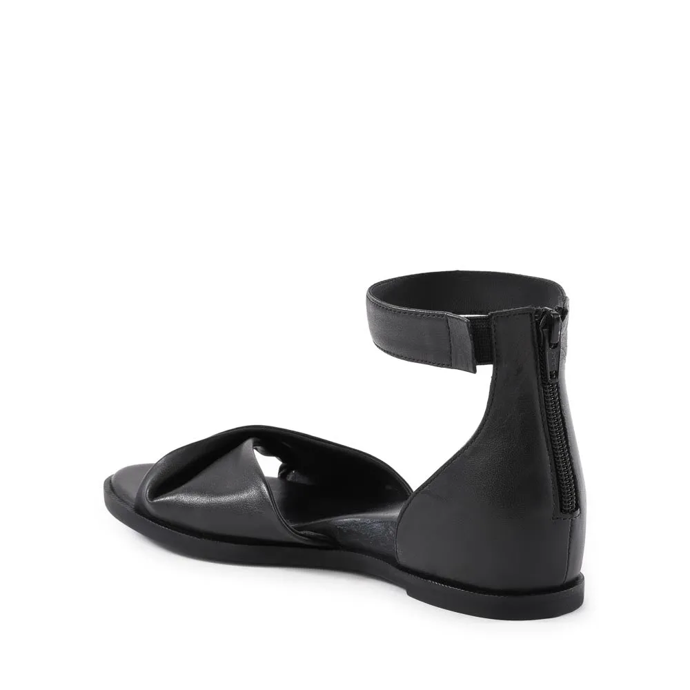 Look Up Sandal