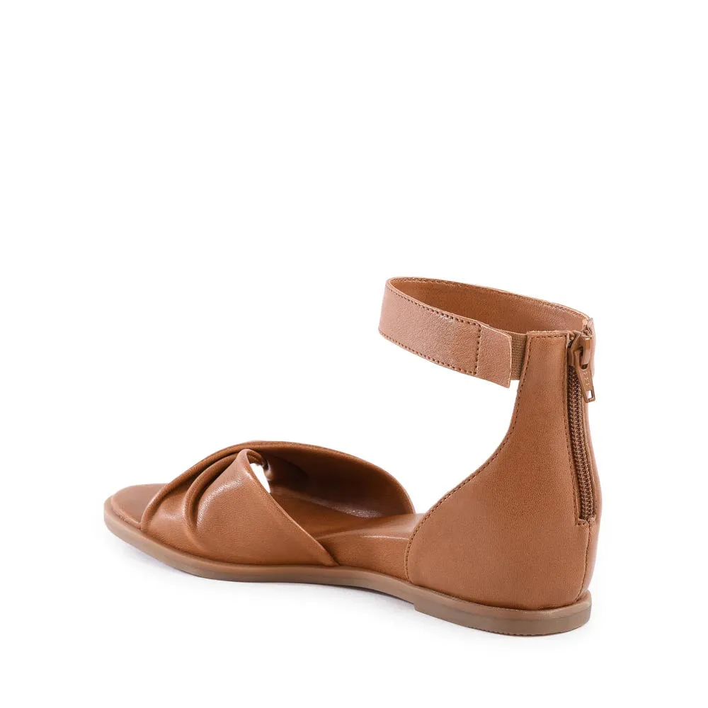 Look Up Sandal