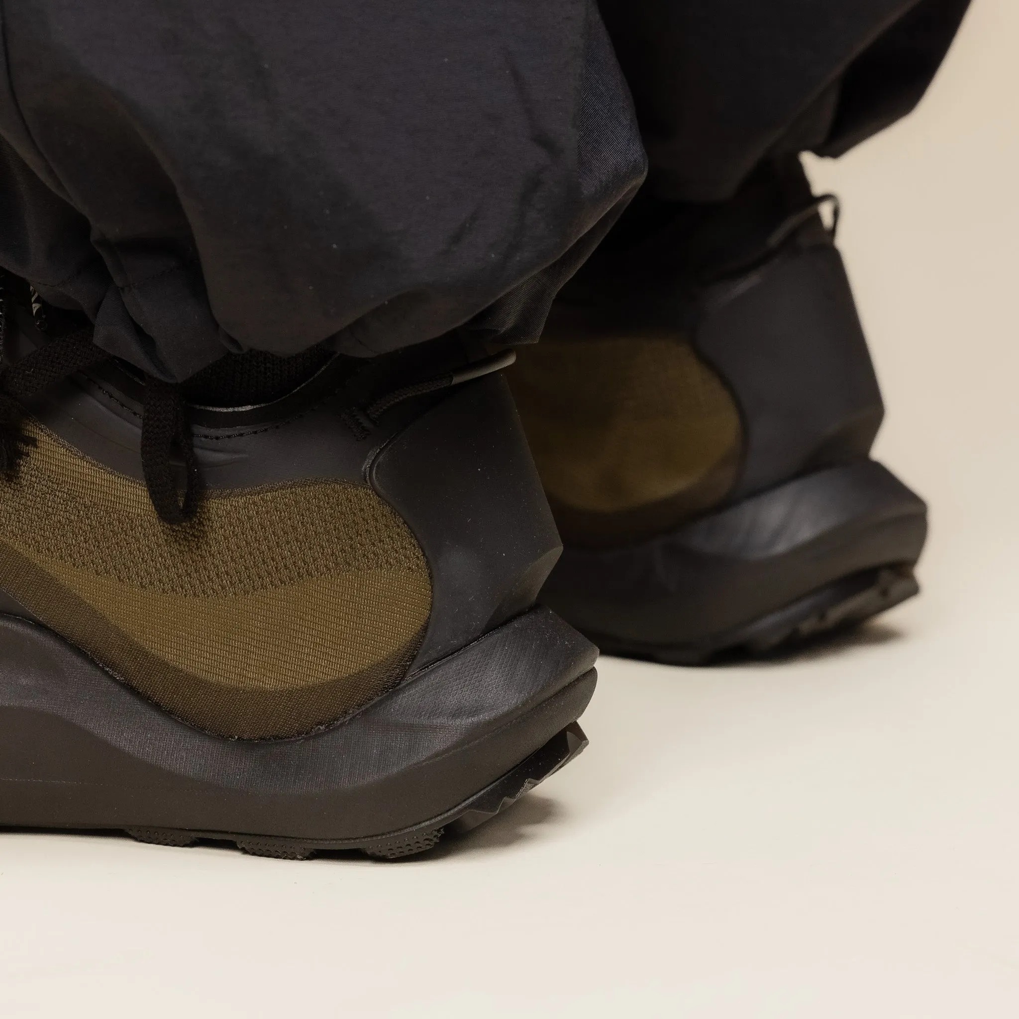 Roa Hiking - Sella Hiking Trainer  - Olive Black